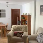 Nice Home+Wifi+Ac+Netflix